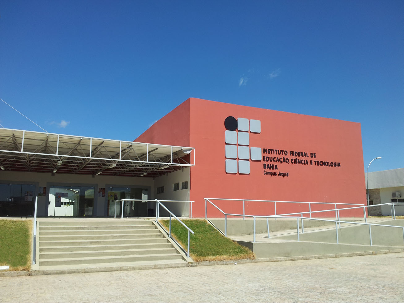 IFBA - Instituto Federal de Educação, Ciência e Tecnologia da Bahia  Instituto Federal da Bahia